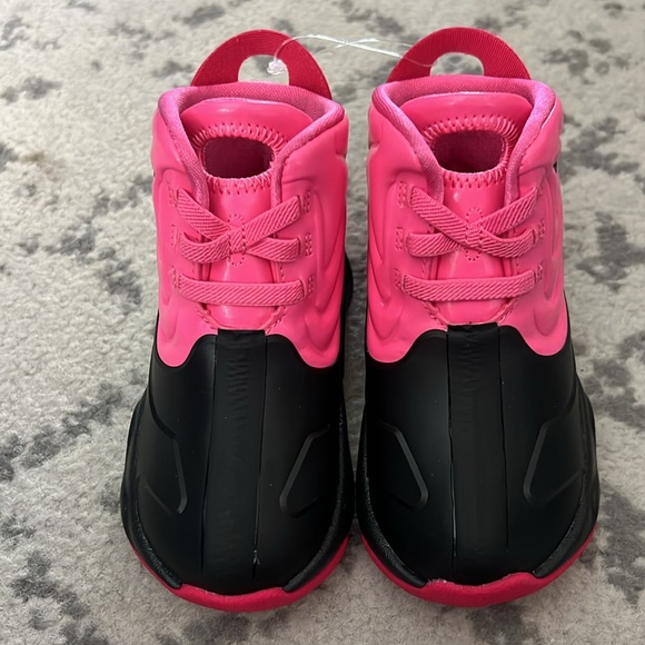 NWOT Air Jordan Drip 23 Rain Boot Pink 7C - Picture 3 of 13